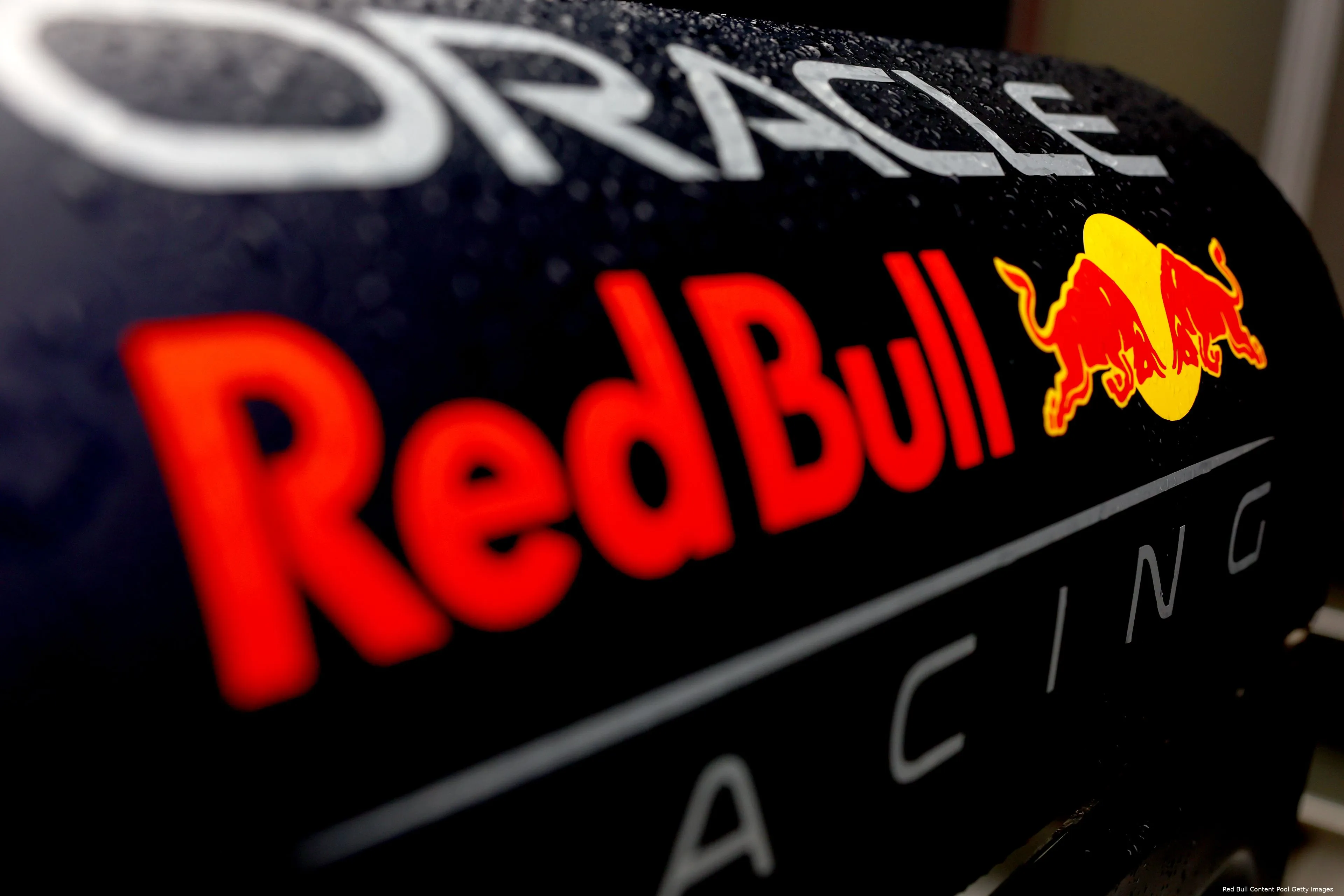 red bull racing logo oracle