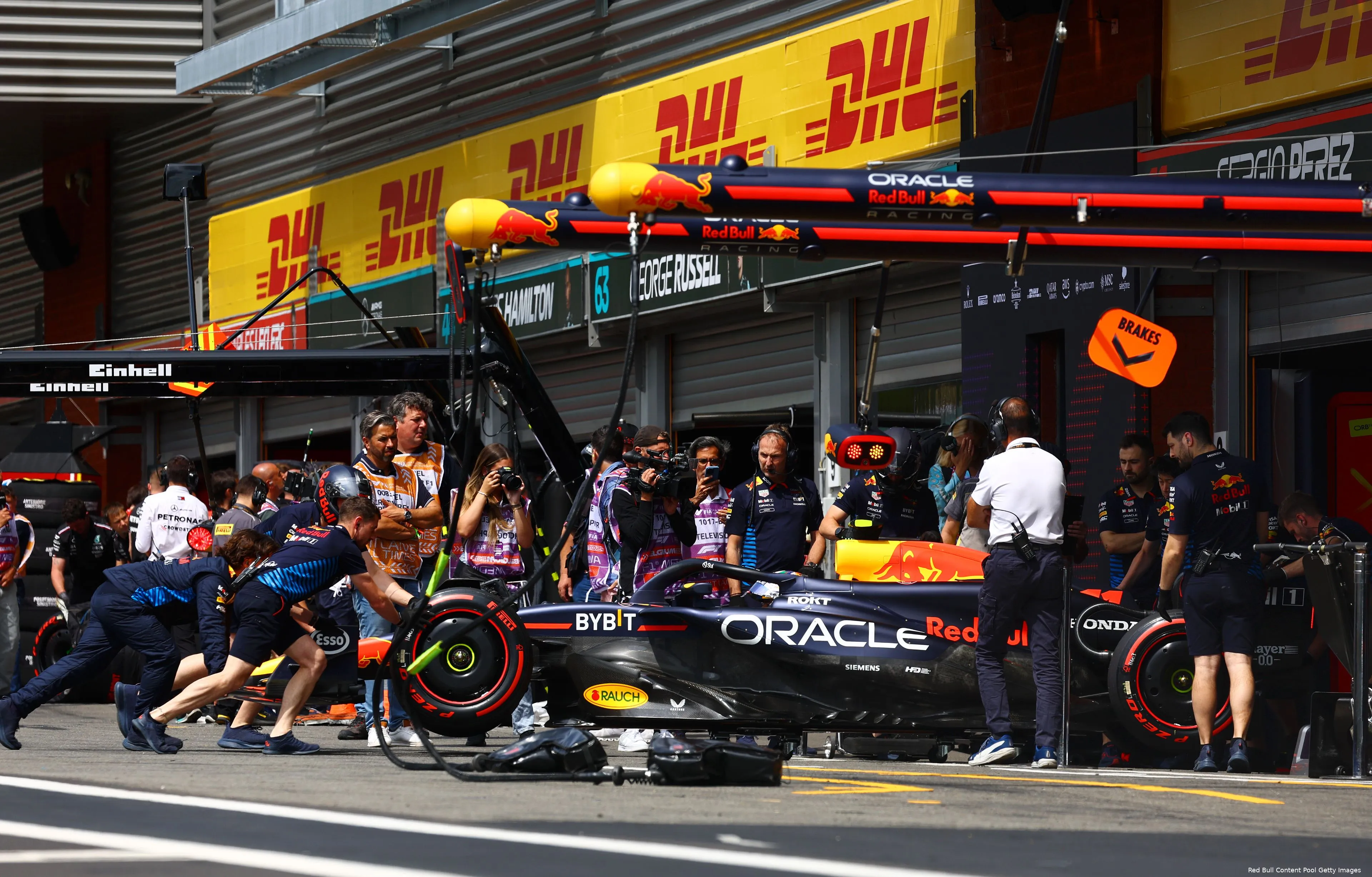 sergio perez redbullracing 2024 vt2 belgie