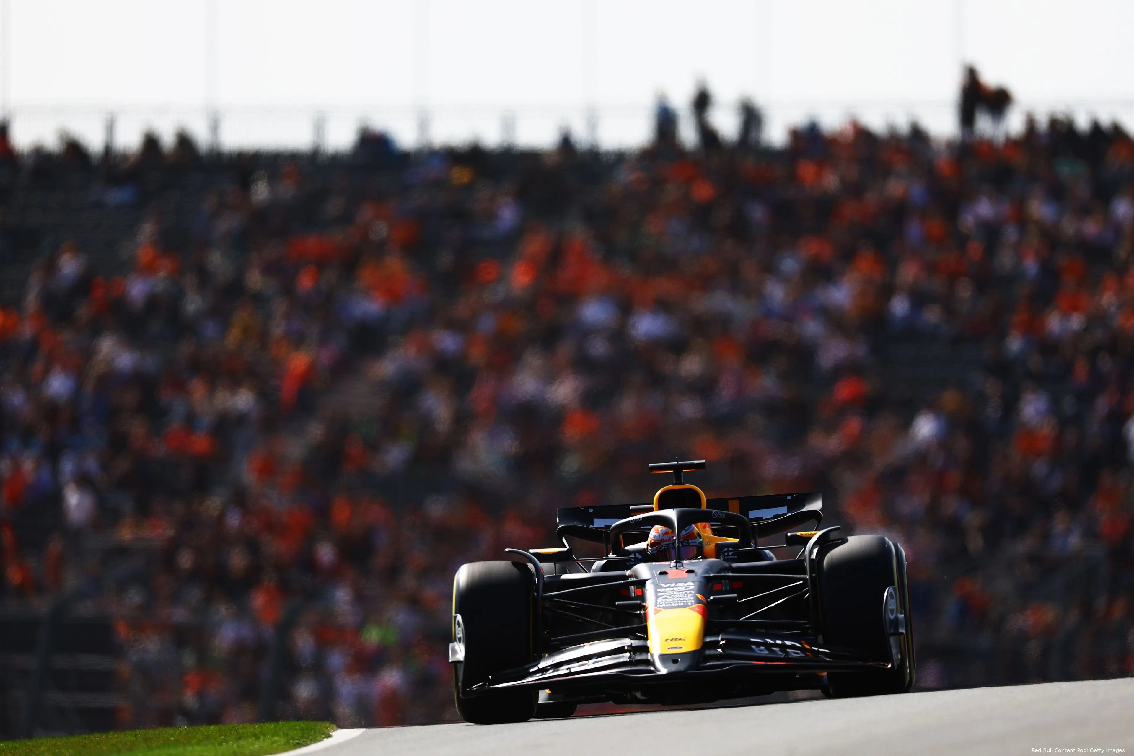 nederland 2024 zandvoort vrijdag rb20 max verstappen 14