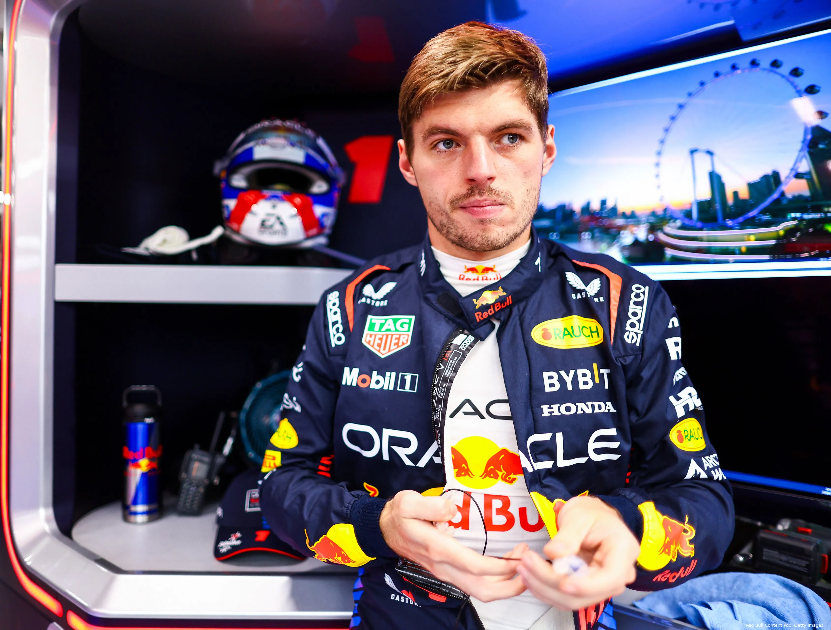red bull racing max verstappen singapore gp zondag 2024 10