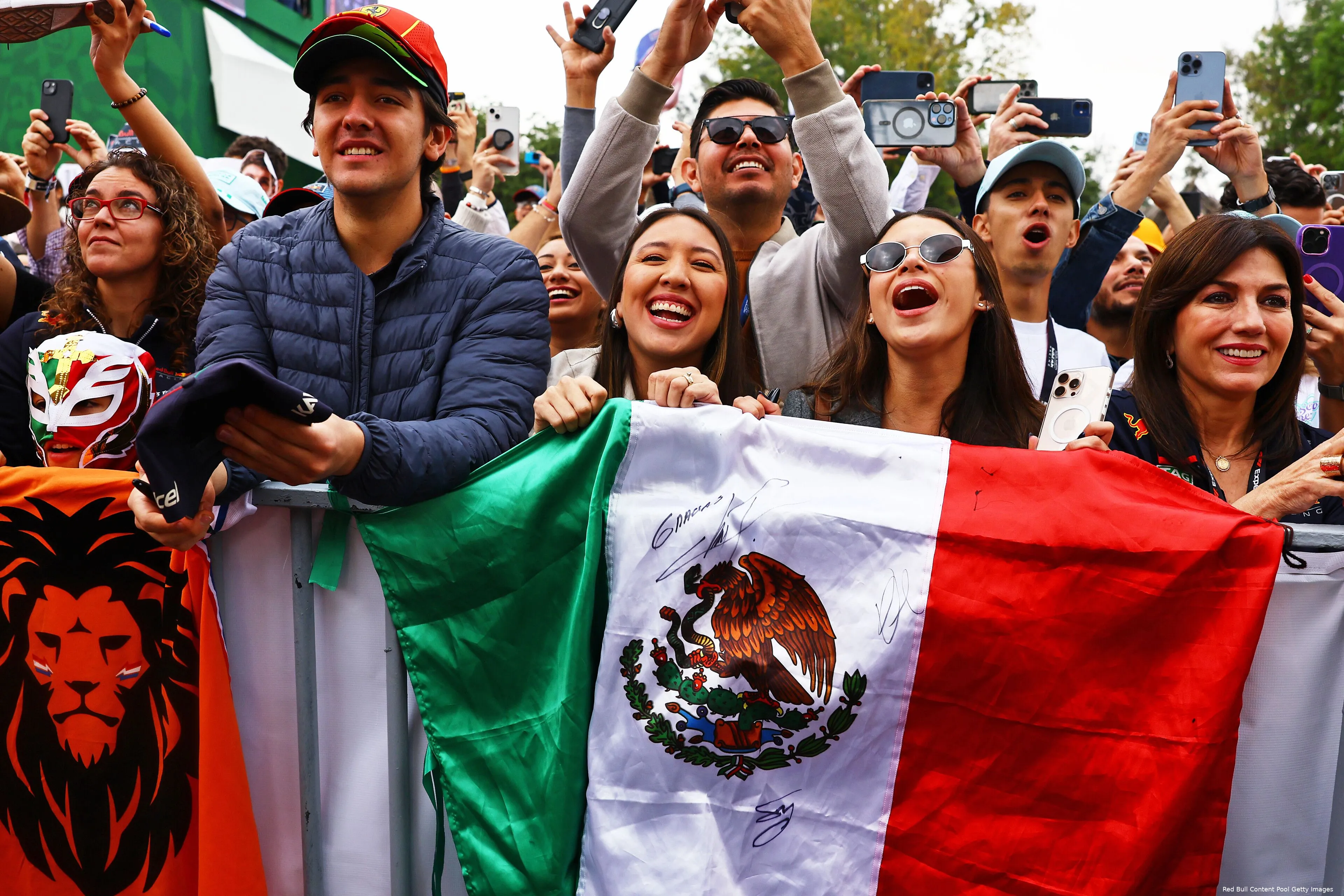 fans red bull racing gp mexico zaterdag 2024