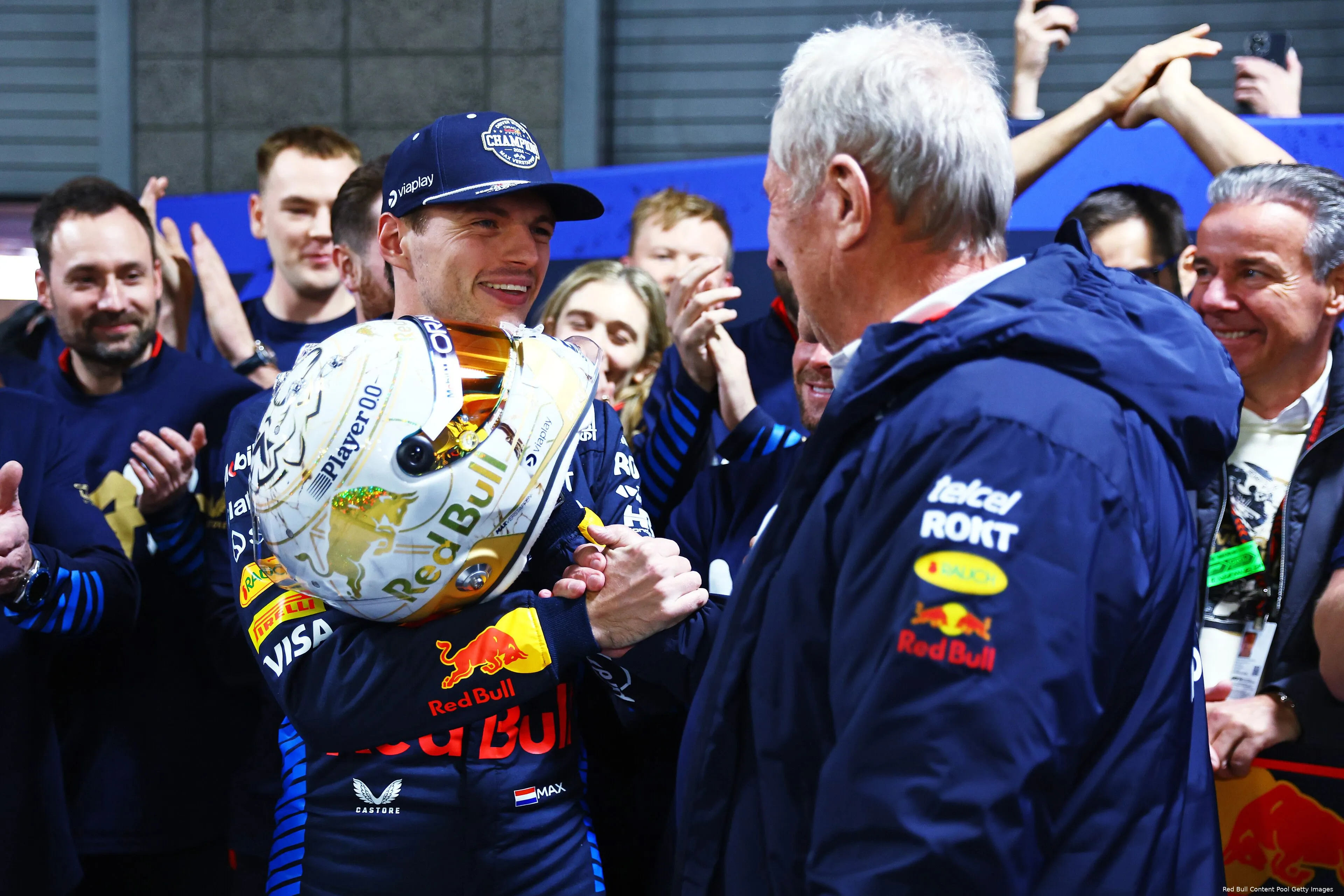 max verstappen 2024 wereldkampioen las vegas helm 1 helmut marko