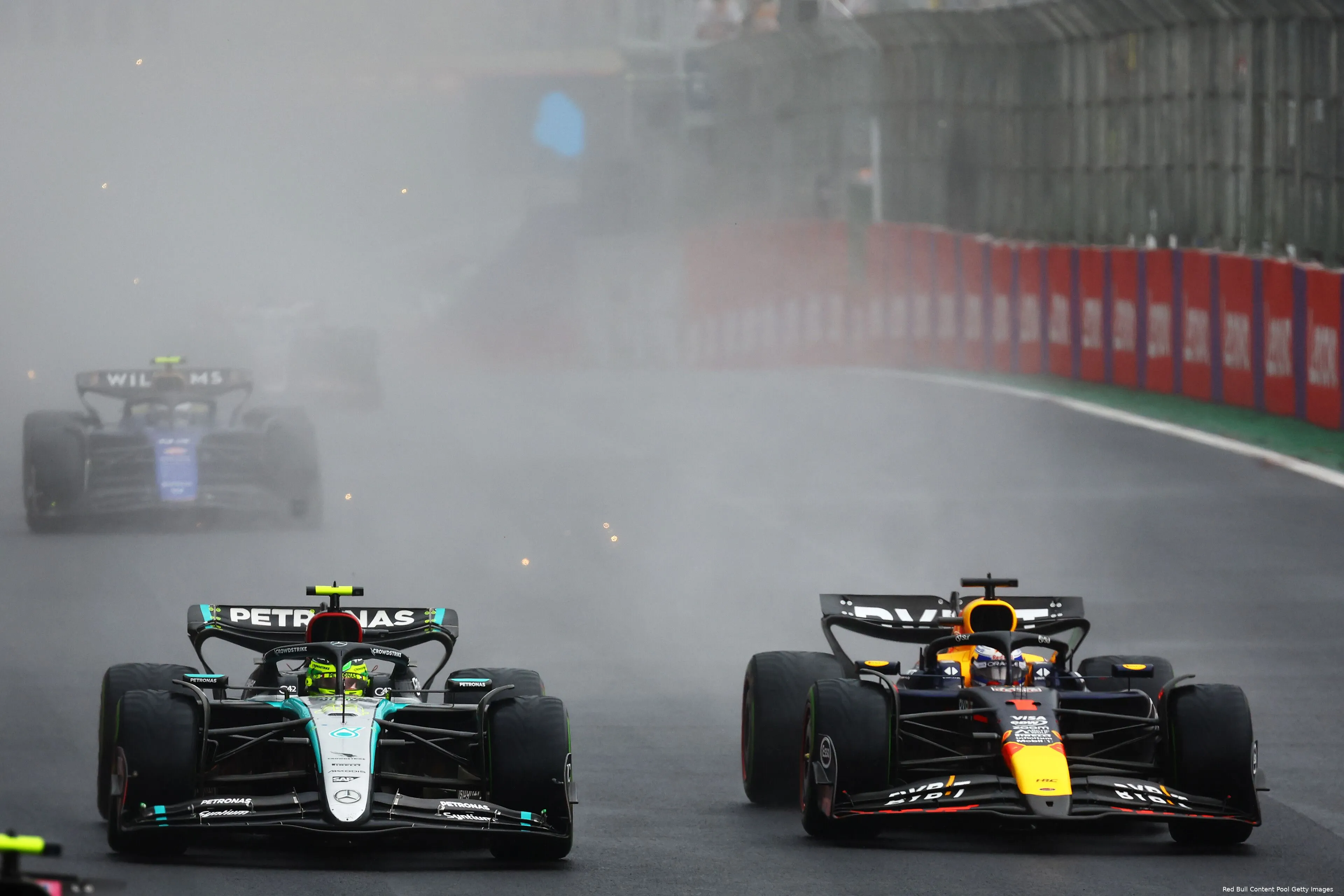 max verstappen red bull racing lewis hamilton mercedes gp sao paulo zondag 2024 4