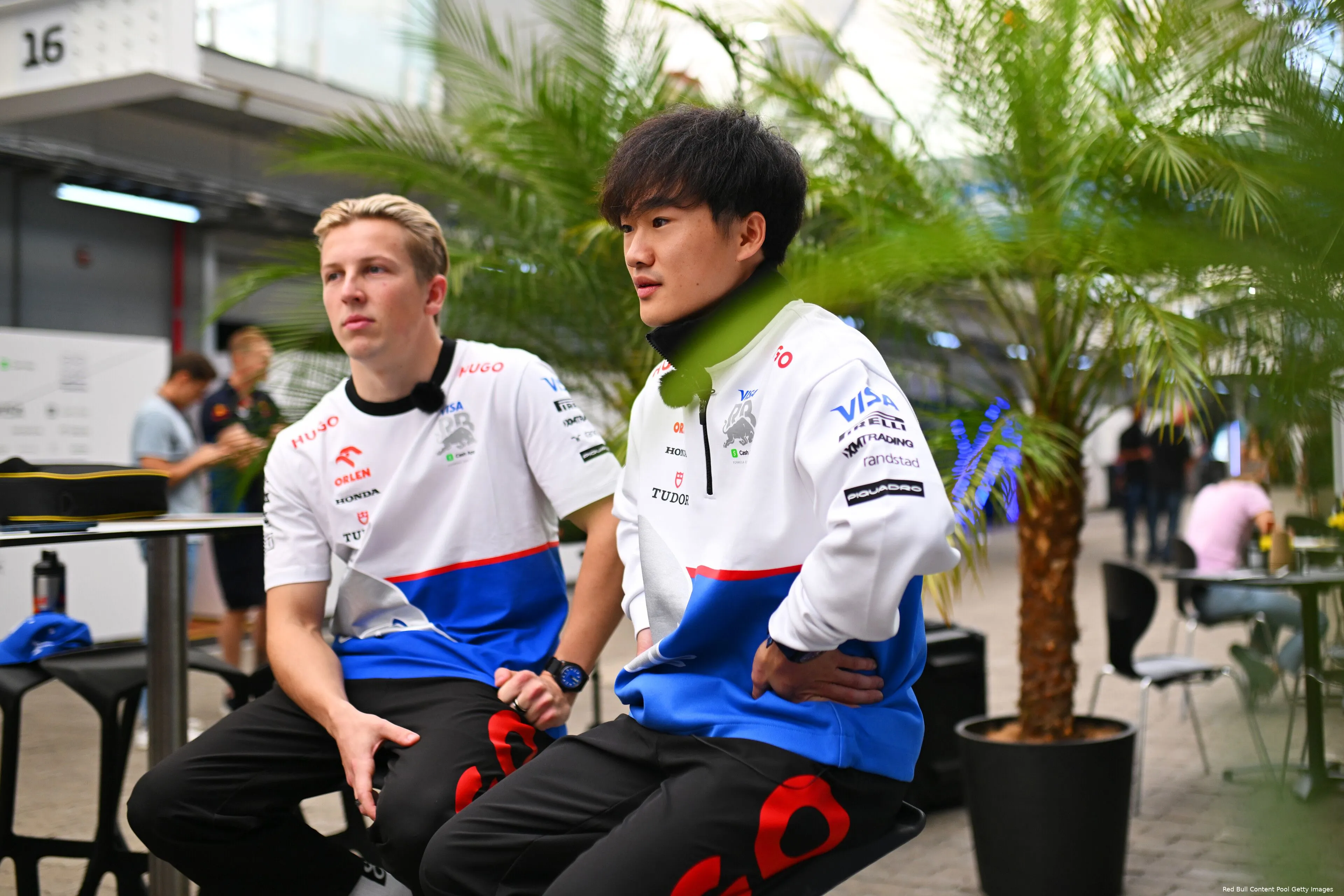 yuki tsunoda liam lawson brazilie 12