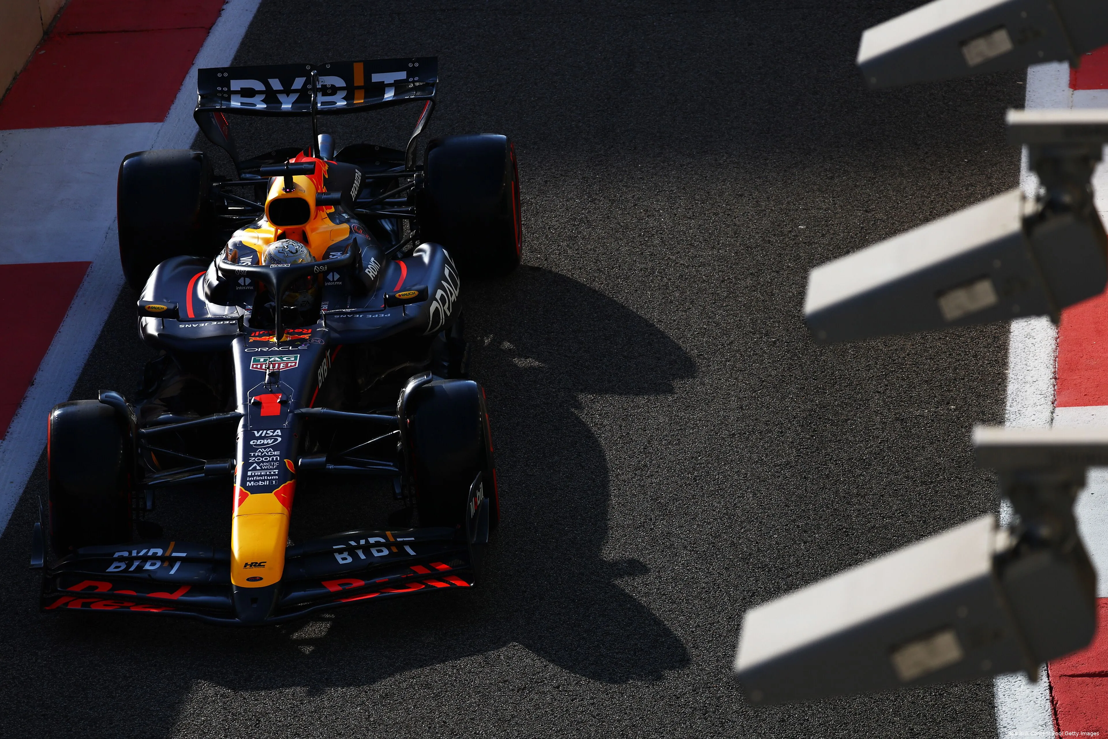 max verstappen red bull racing gp abu dhabi zaterdag 16