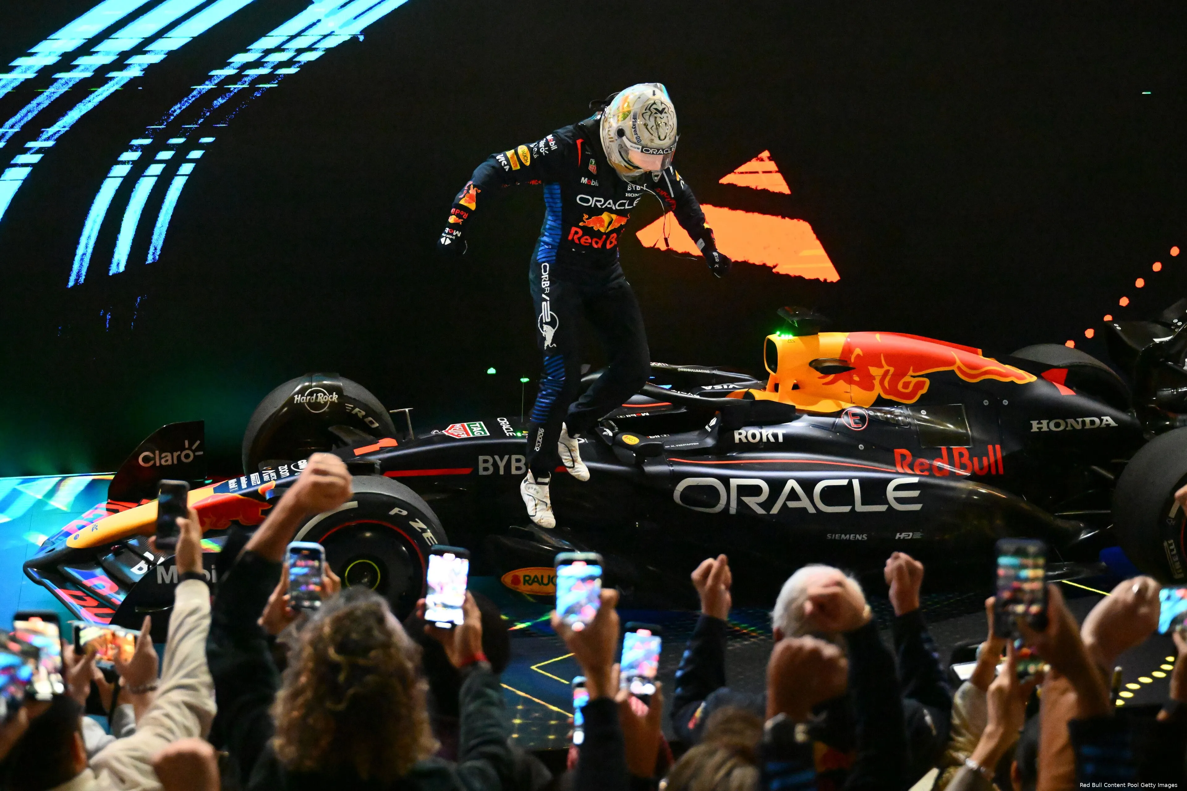 max verstappen red bull racing qatar win zege podium 1 rb20 juich 12
