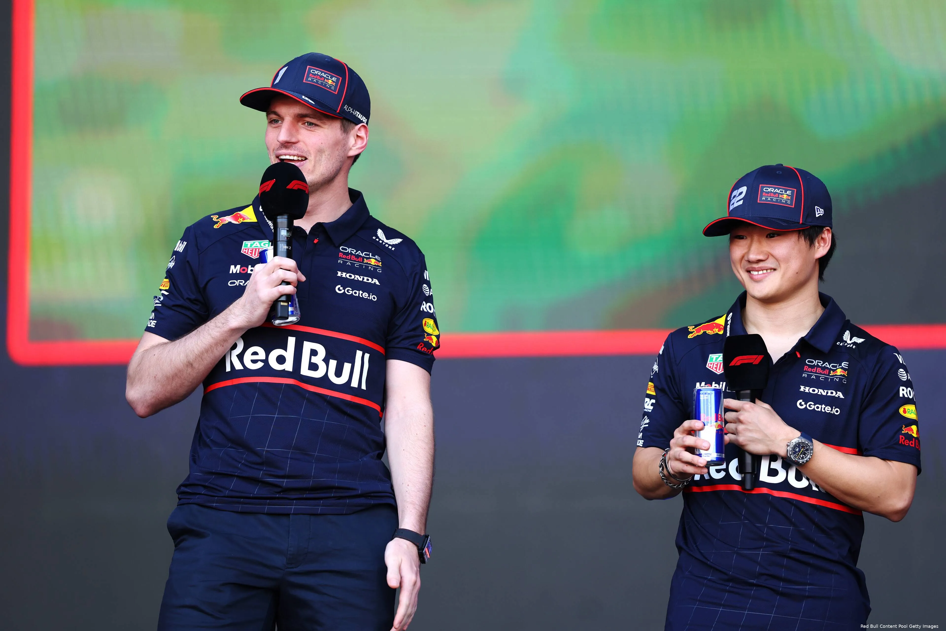 max verstappen yuki tsunoda grappig 2025 bahrein