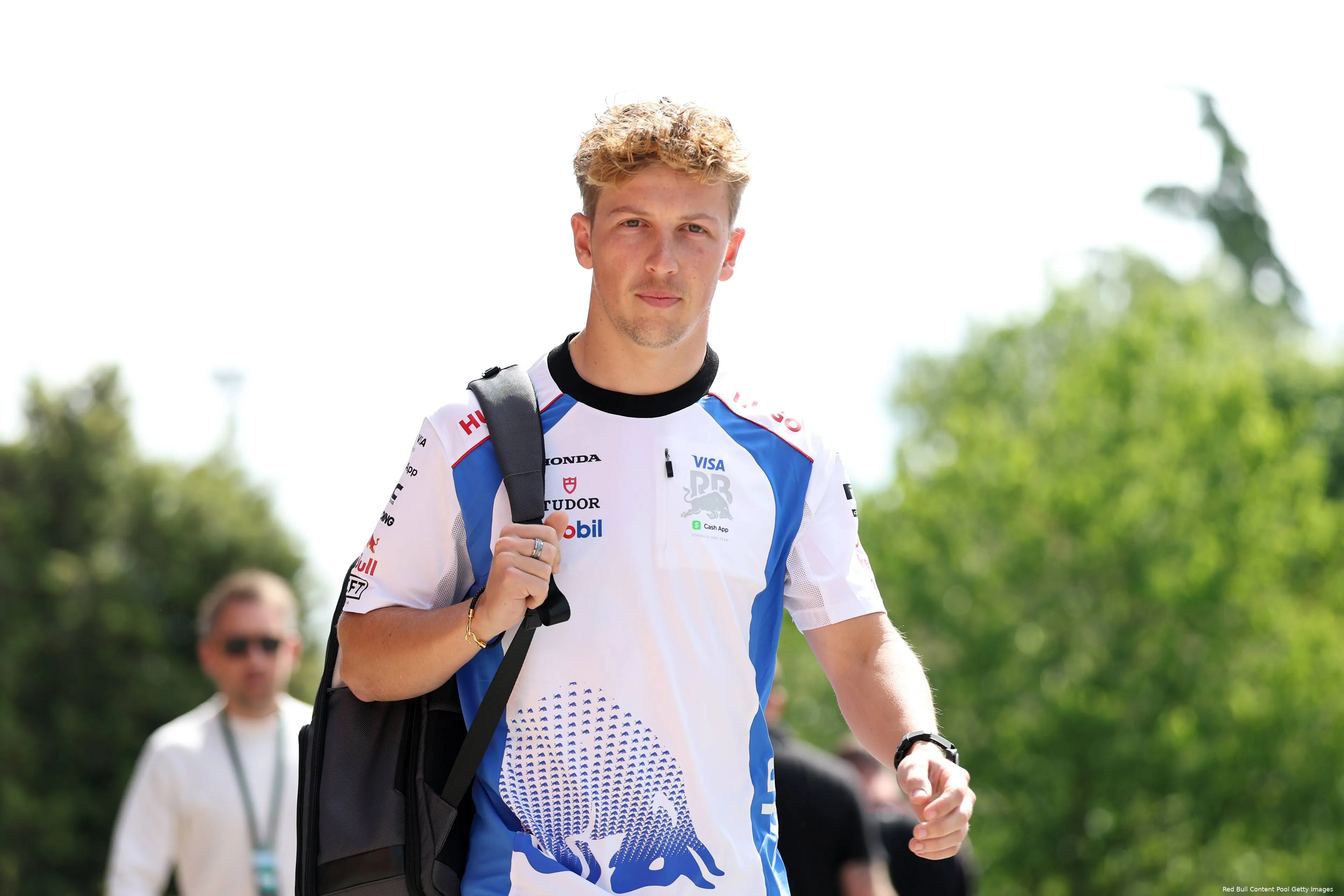 visa cash app racing bulls liam lawson gp emilia romagna imola 2025 vrijdag 6