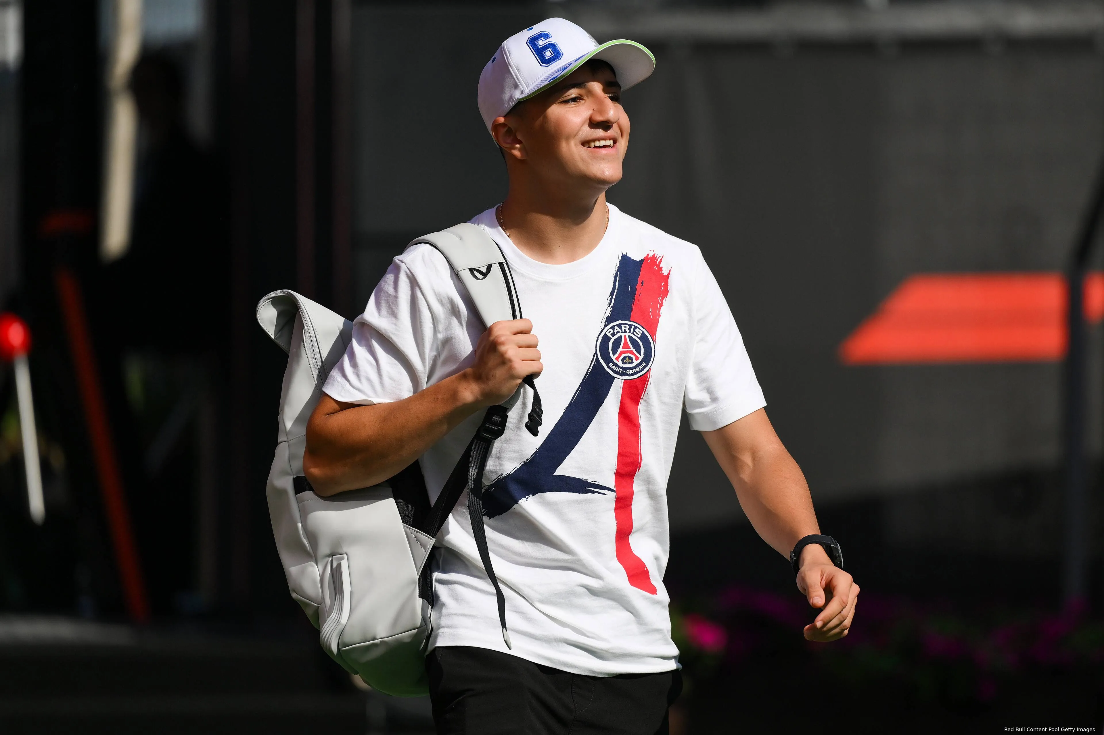 isack hadjar visa cash app racing bulls gp spanje 2025 zondag