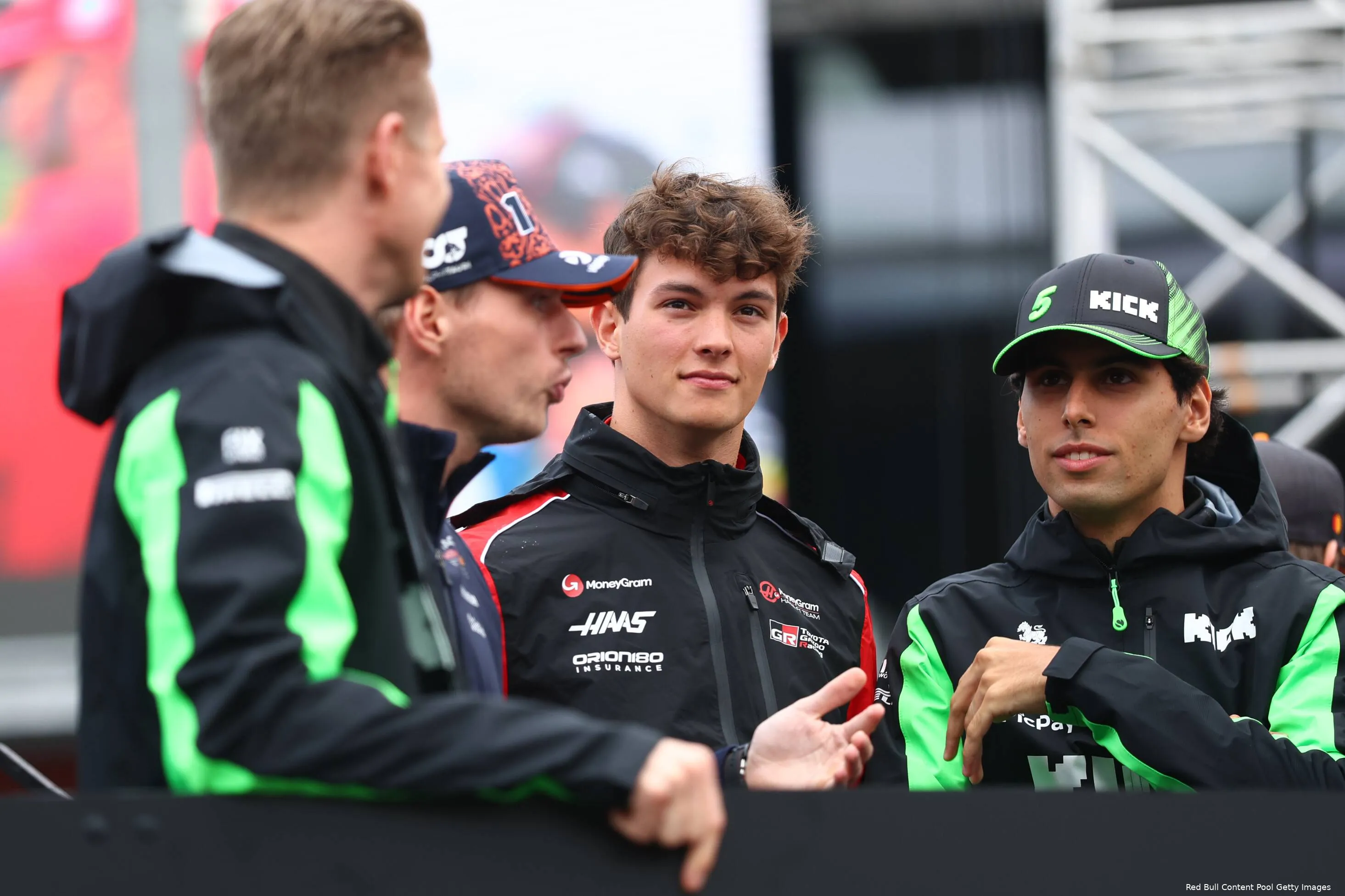 red-bull-racing-max-verstappen-stake-sauber-gabriel-bortoleto-nico-hulkenberg-haas-oliver-bearman-gp-belgie-2025-zondag