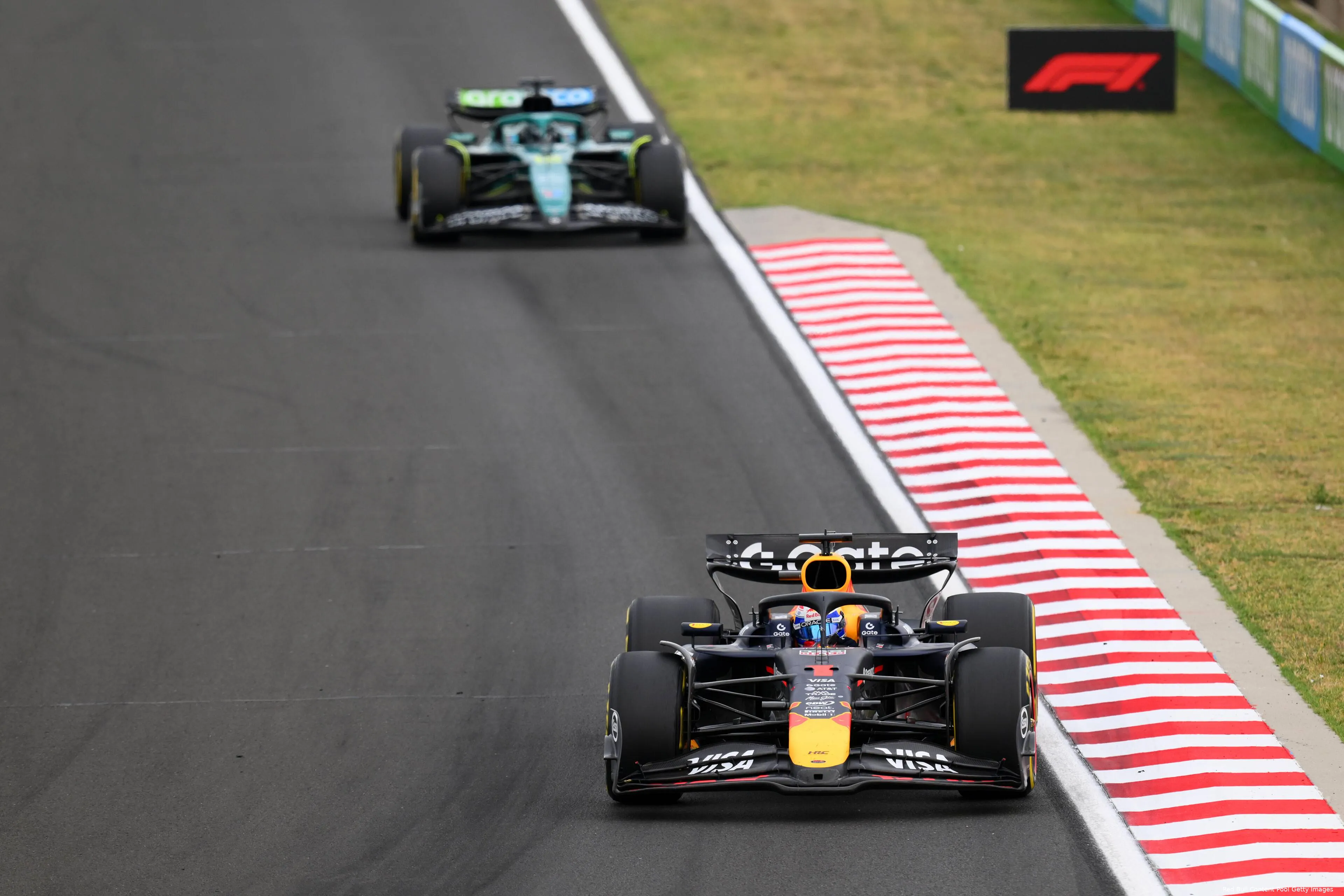 max-verstappen-red-bull-racing-gp-hongarije-2025-zondag-lance-stroll