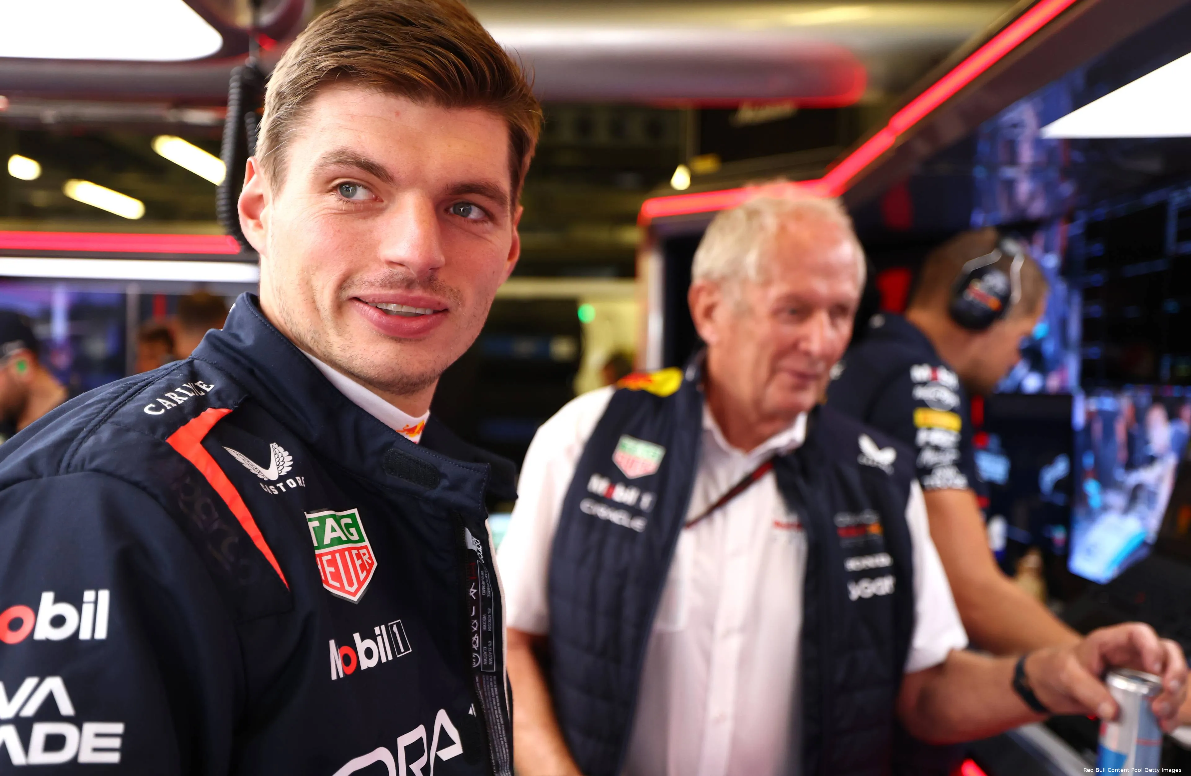 max-verstappen-helmut-marko-red-bull-racing-vrijdag-bakoe-azerbeidzjan-2025