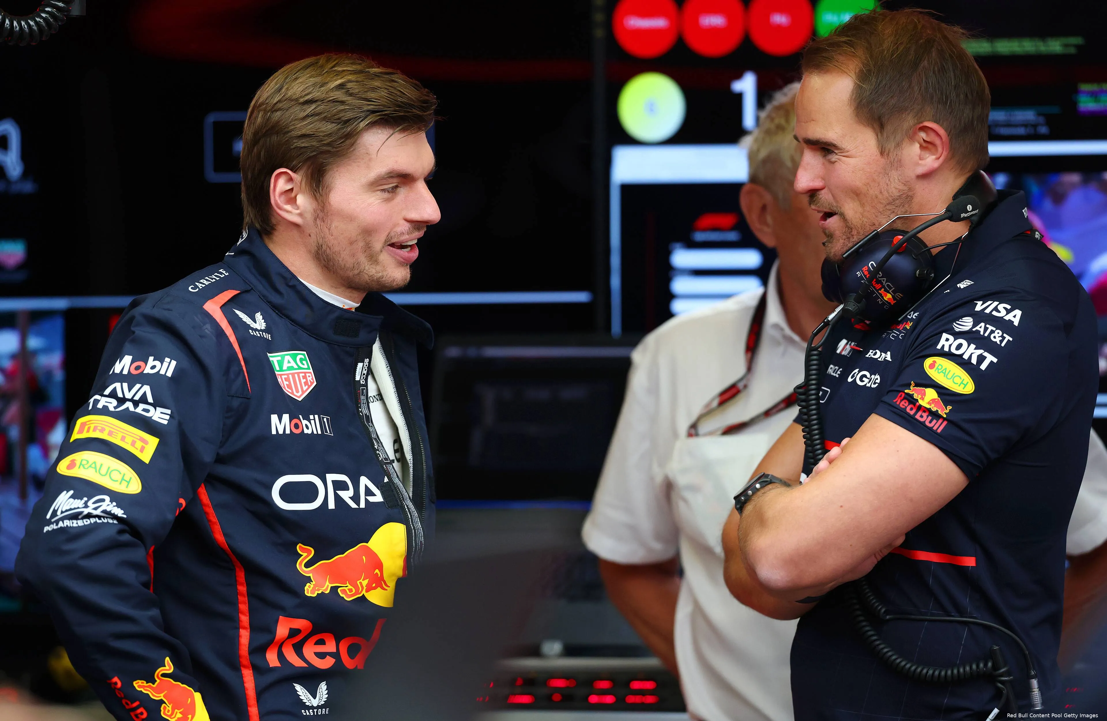 max-verstappen-helmut-marko-red-bull-racing-gp-2025-zaterdag-3