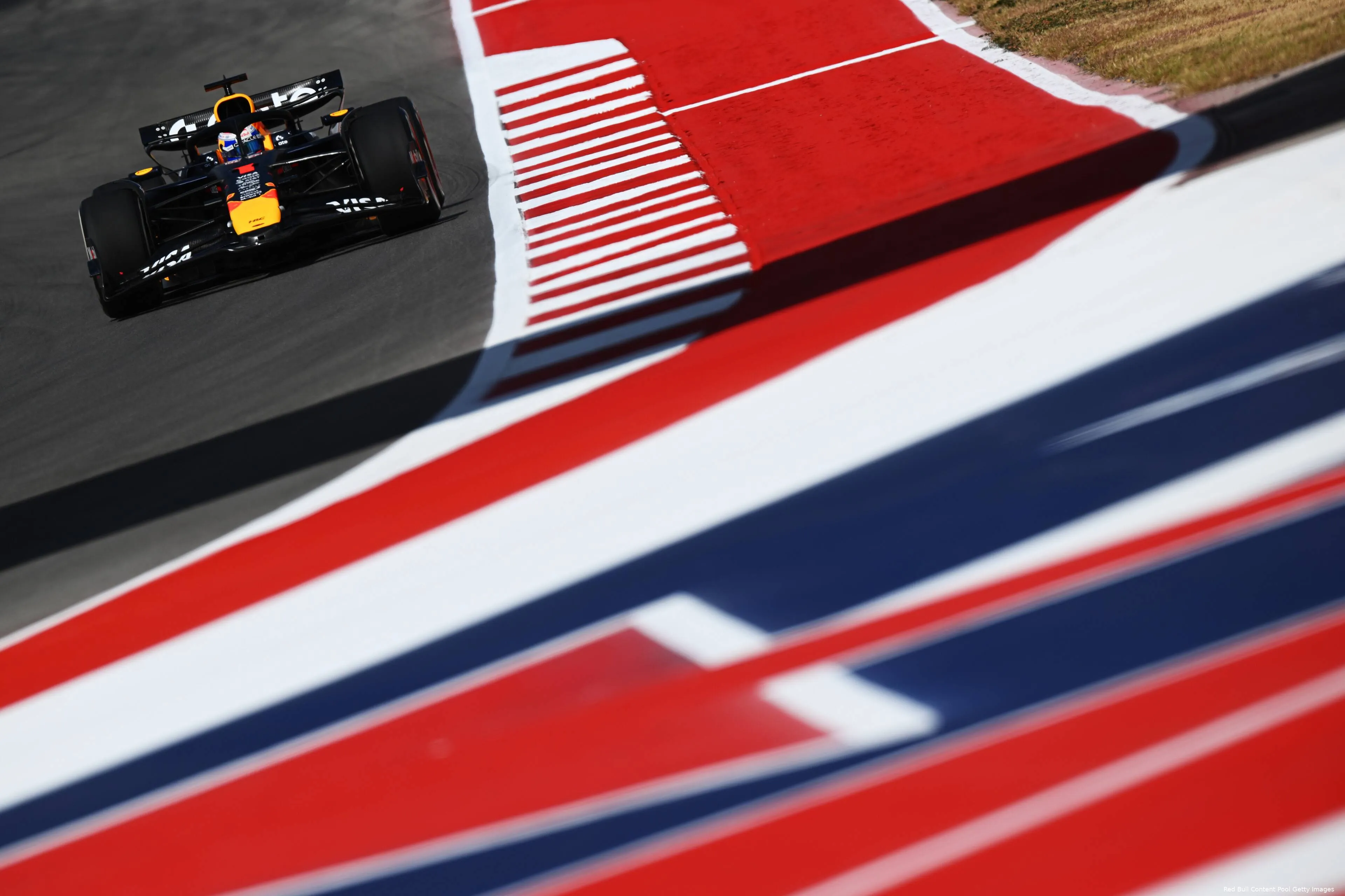 max-verstappen-red-bull-racing-cota-2025-vrijdag-10