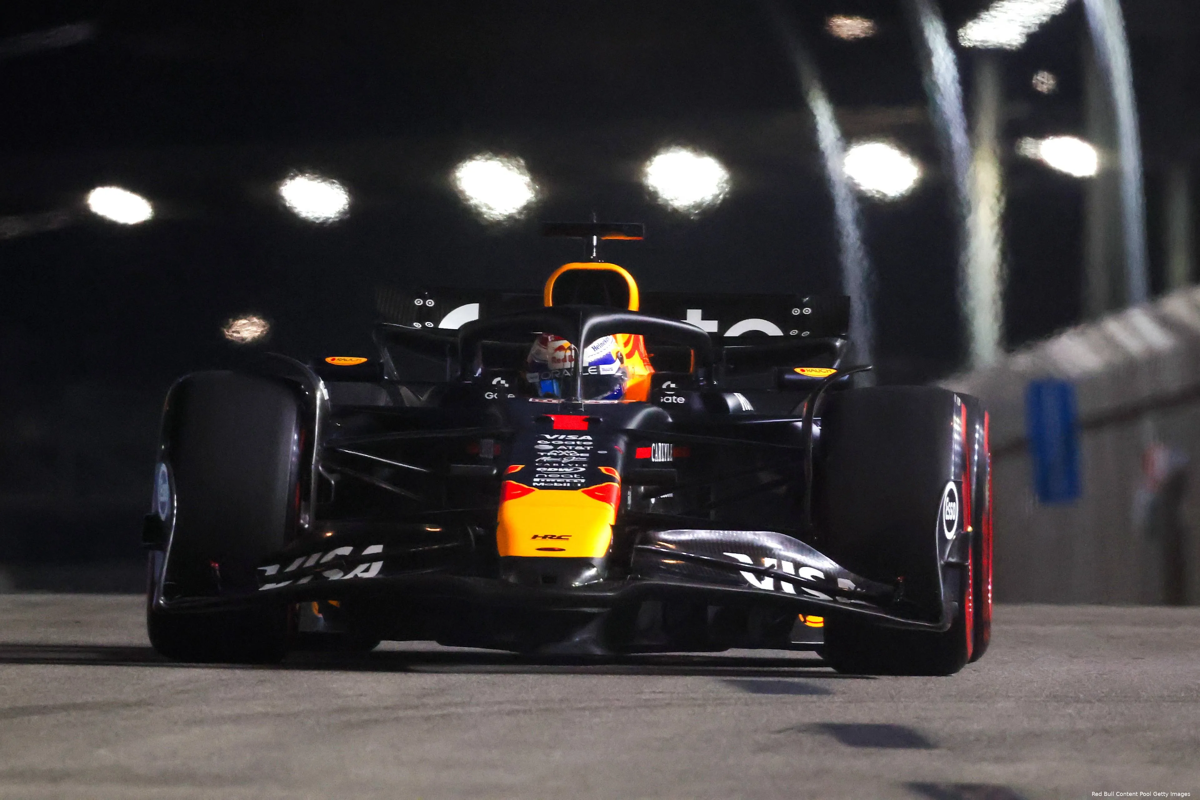 max-verstappen-red-bull-racing-zaterdag-singapore-2025