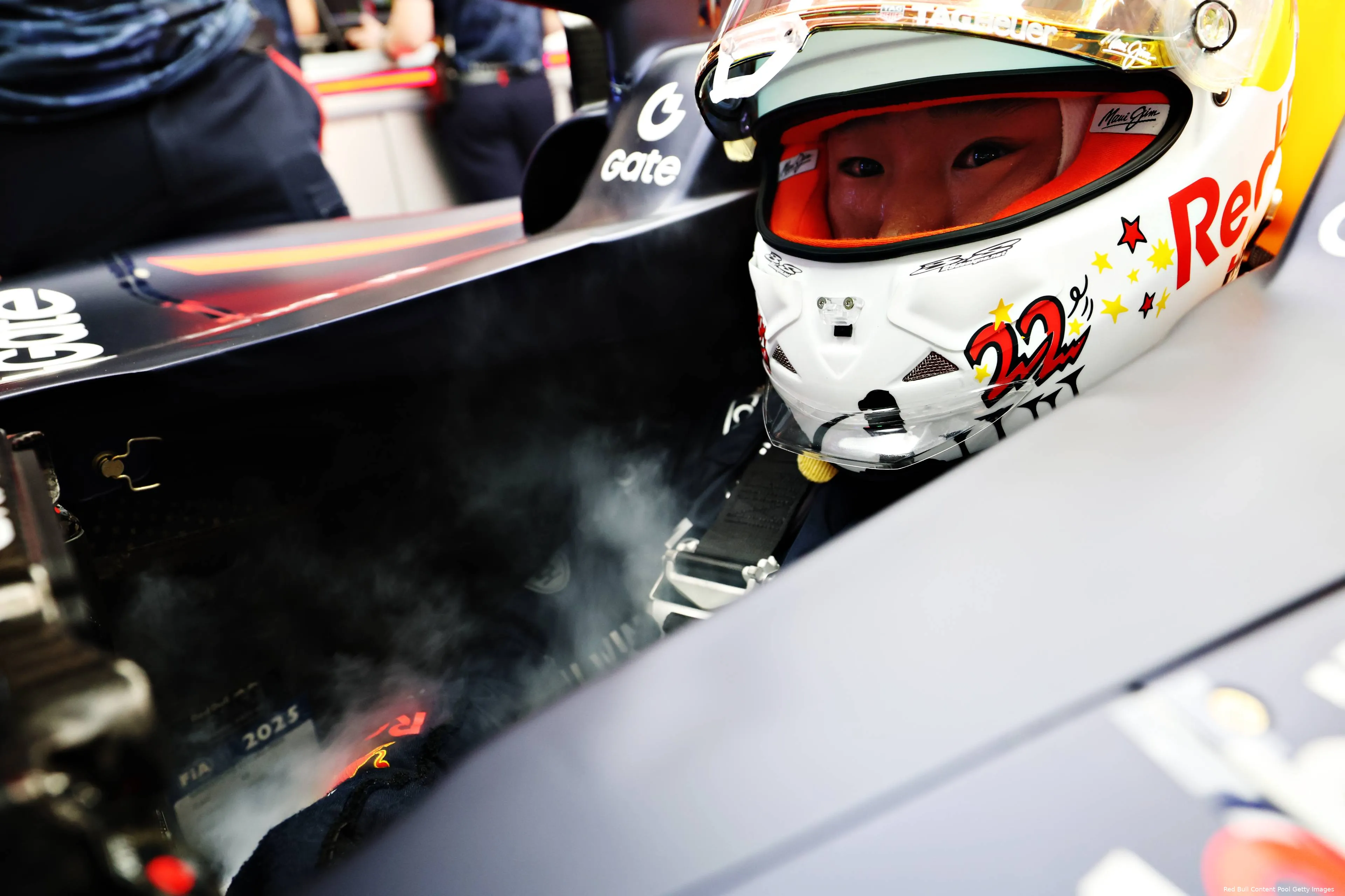 yuki-tsunoda-red-bull-racing-vrijdag-singapore-2025
