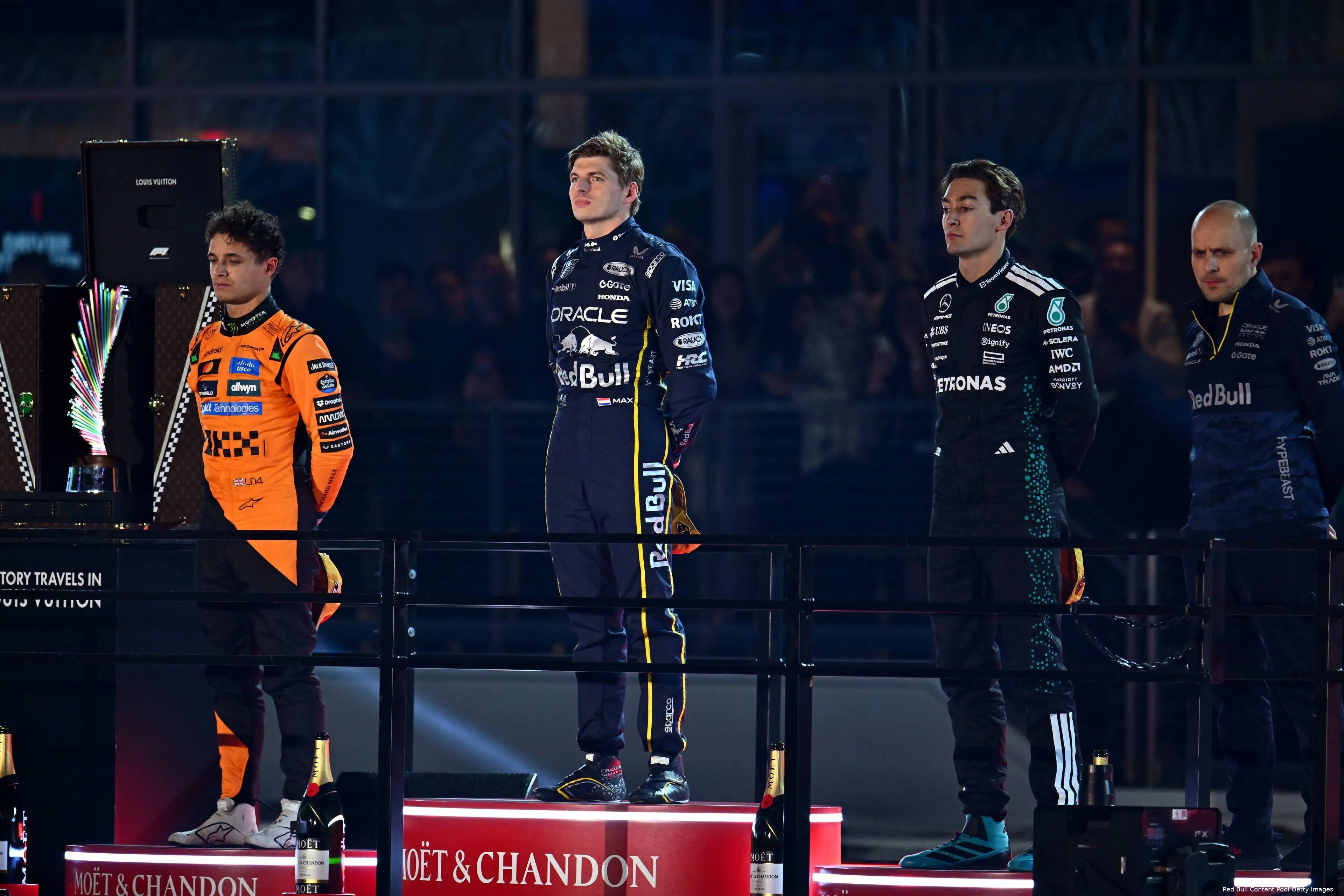 max-verstappen-red-bull-racing-gp-las-vegas-2025-zondag-george-russell-mercedes-mclaren-lando-norris-gianpiero-lambiase