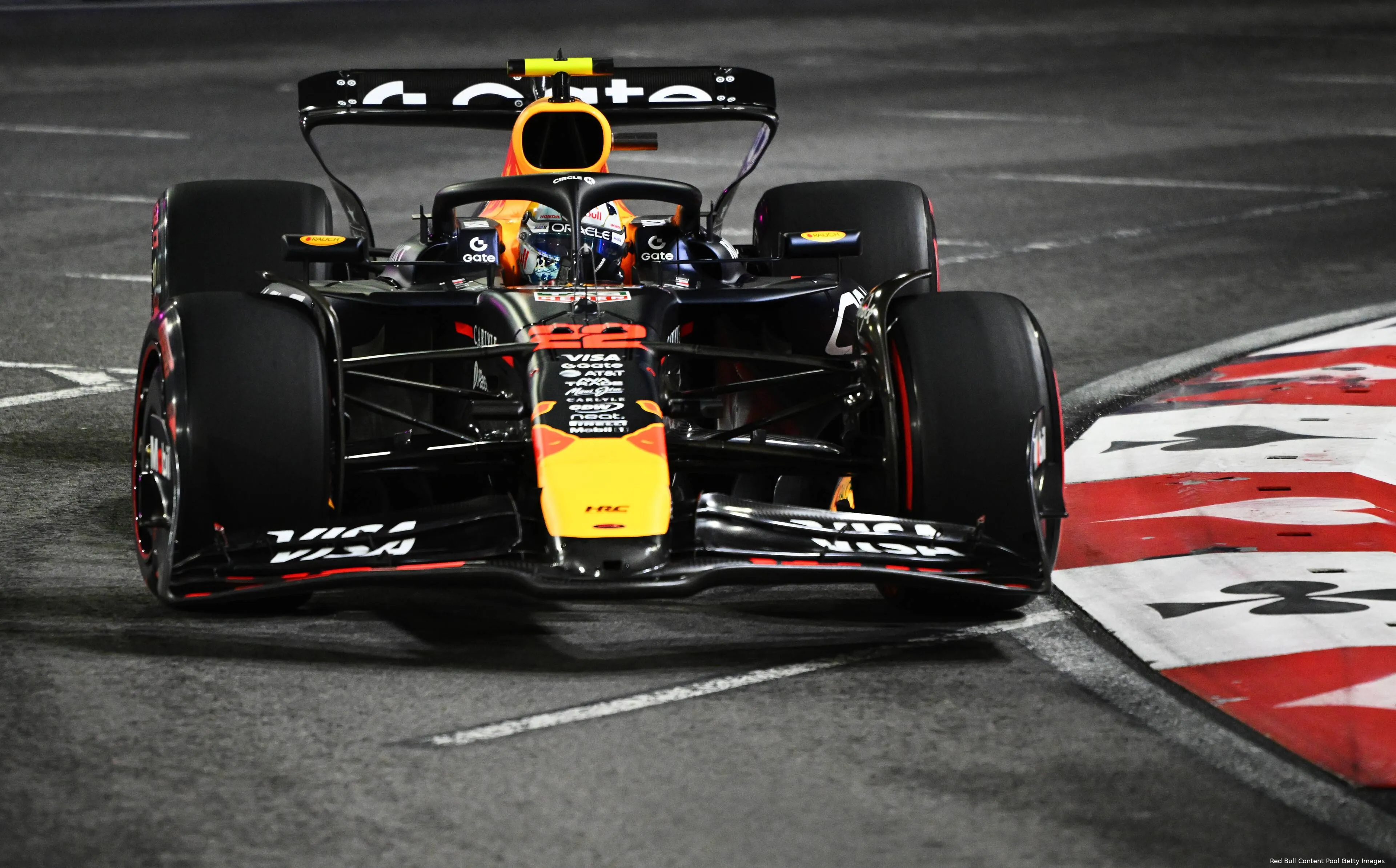 yuki-tsunoda-2025-las-vegas-zaterdag-vt3