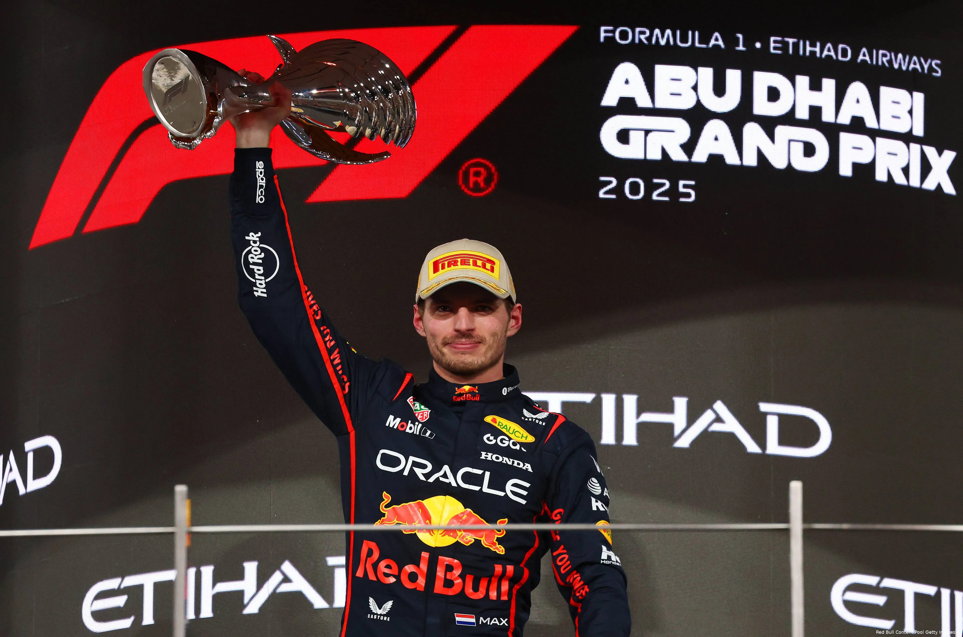 max-verstappen-red-bull-racing-gp-abu-dhabi-2025-zondag-4