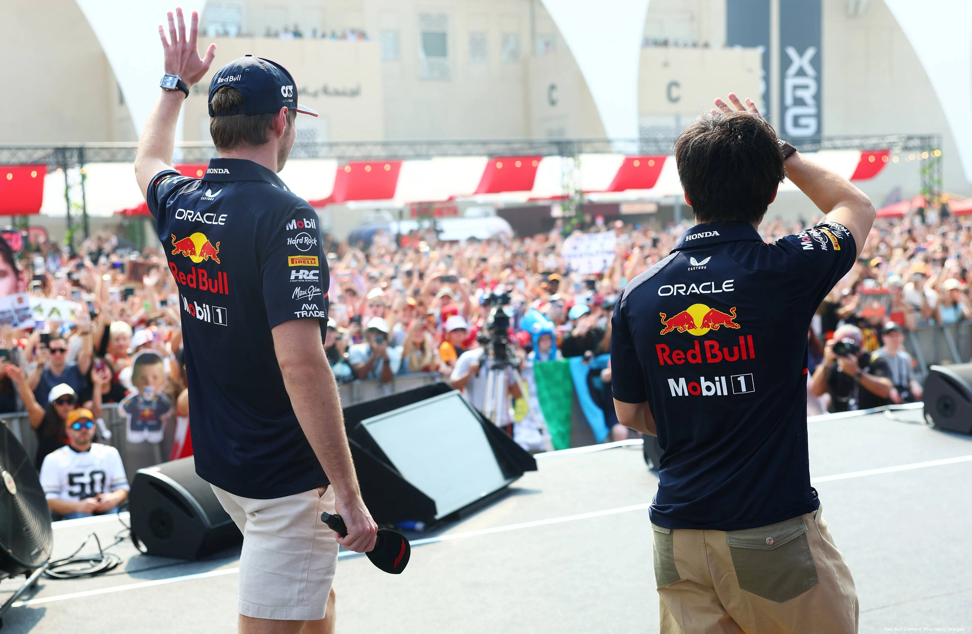 max-verstappen-yuki-tsunoda-2025-red-bull-racing-abu-dhabi-zaterdag