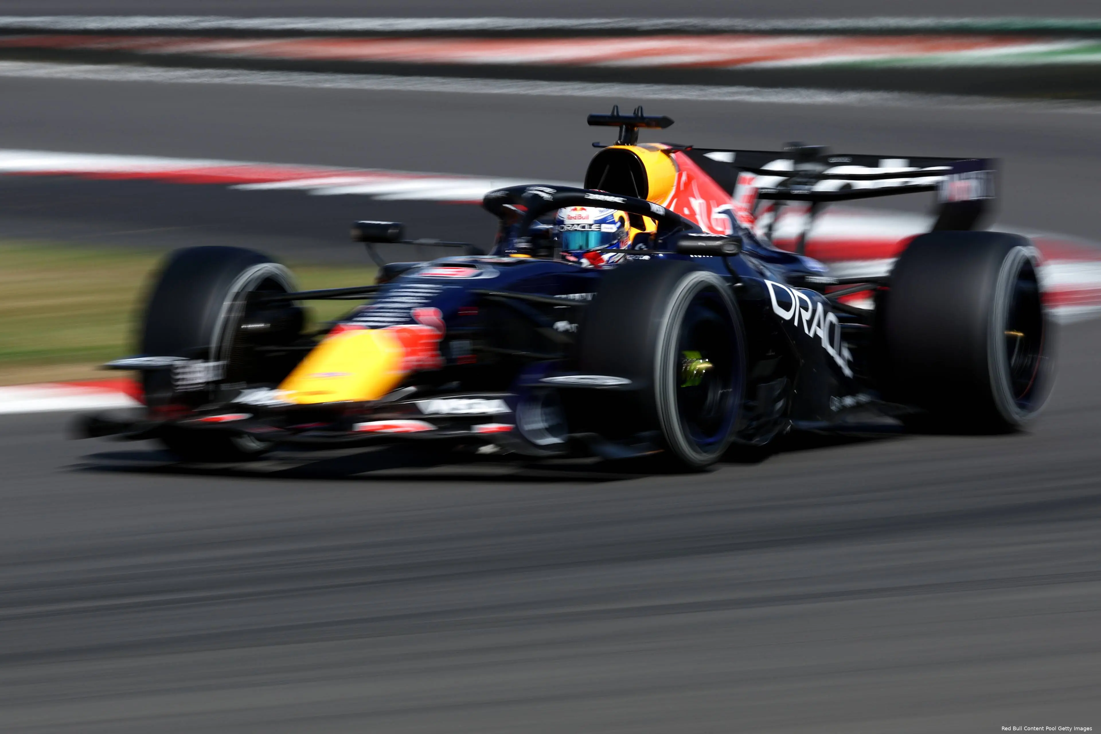 max-verstappen-red-bull-racing-gp-groot-brittannie-2026-zondag-6