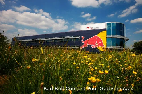 <i>De Red Bull-fabriek in Milton Keynes.</i>