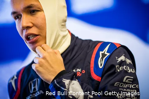 Alexander Albon in zijn Toro Rosso-raceoverall. (Foto: Red Bull Content Pool/Getty Images)