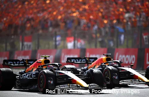 <i>Vorig jaar won Verstappen in Spanje voor veel Nederlandse fans, een beeld dat we ook dit weekend weer kunnen gaan zien.</i>