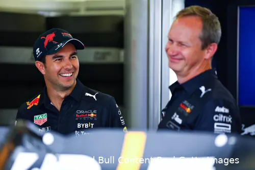 Monaghan verwerpt het idee dat er iets mis was met de auto van Pérez.