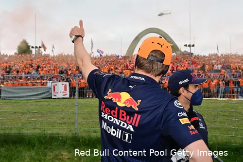 <i>Verstappen zal in Oostenrijk worden aangemoedigd door 50.000 Nederlandse fans. (Foto: Red Bull Content Pool)</i>