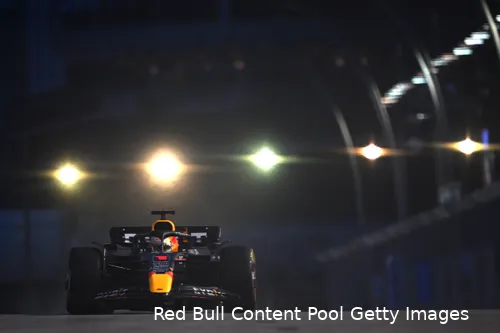 <i>Red Bull moet nog op zoek naar de juiste afstellingen na een lastige tweede vrije training.&nbsp;</i>