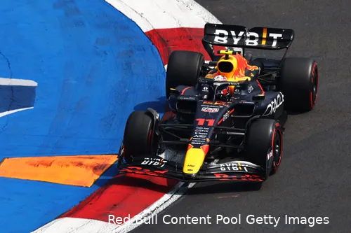 Sergio
Pérez tijdens de kwalificatie voor de Grand Prix van Mexico 2022 op het Autódromo
Hermanos Rodríguez (Foto: Red Bull Content Pool / Getty Images)