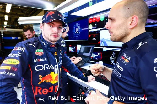 'Getrouwd stel' Lambiase en Verstappen hebben al meerdere keren voor vermaak gezorgd vanwege hun boordradioconversaties. (Foto: Red Bull Content Pool/Getty Images)