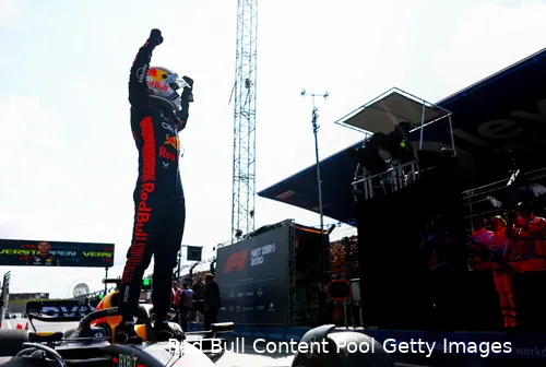 <i>Max Verstappen blijft maar winnen.</i>