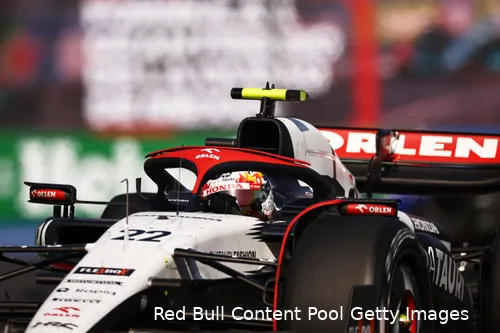 si202310290673 hires jpeg 24bit rgb