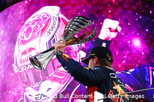 max verstappen podium abudhabi