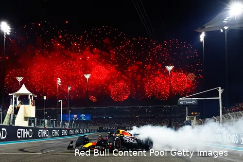 max verstappen redbullracing abudhabi
