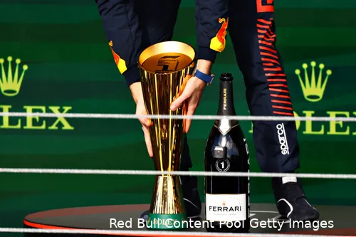 Verstappen kwam als eerste over de streep in Brazilië. (Foto: Red Bull Content Pool/Getty Images)