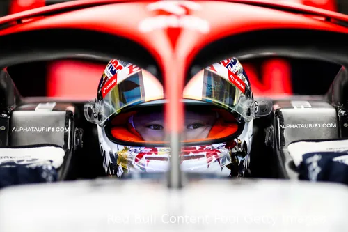 yuki tsunoda alphatauri abudhabi