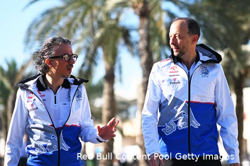 Teambaas Laurent Mekies en CEO Peter Bayer.