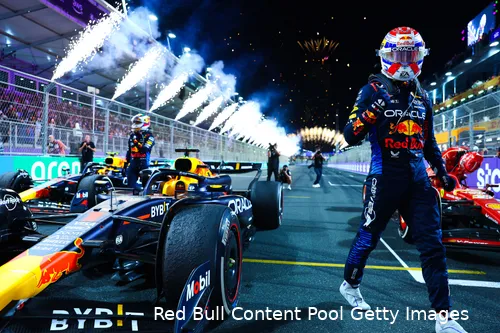 max verstappen win saoedi arabie red bullracing