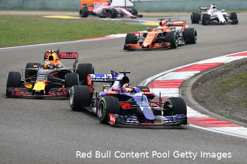 china 2017 max verstappen regen