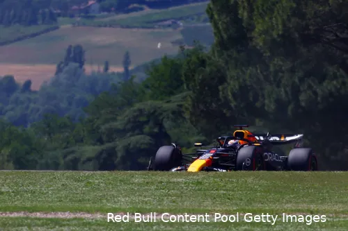 Verstappen op weg naar poleposition, kwalificatie Grand Prix van Emilia-Ronagna, 2024.