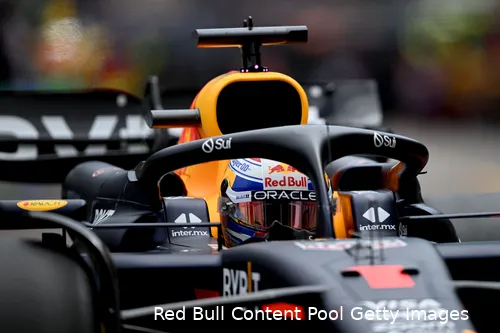 Verstappen wil het liefst gewoon racen. (Foto: Red Bull Content Pool/Getty Images).