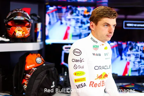 max verstappen hongarije 2313