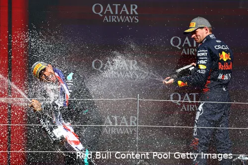 max verstappen silverstone groot brittannie engeland lewis hamilton podium 2