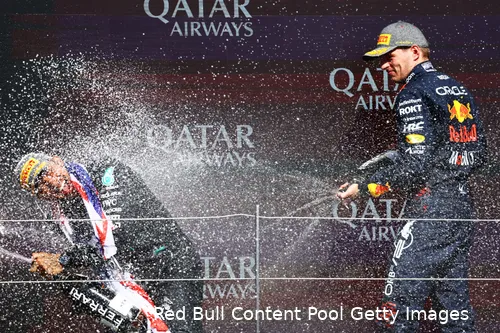 max verstappen silverstone groot brittannie engeland lewis hamilton podium