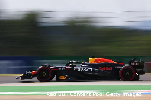 sergio perez red bull racing rb20 hongarije 2024 19