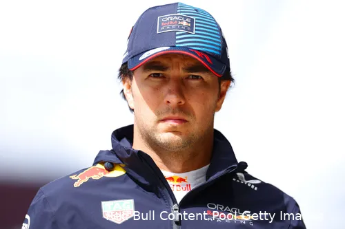 sergio perez silverstone groot brittannie red bull racing sip 2
