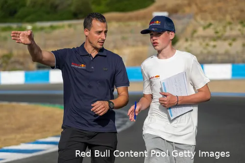 <i>Rocco Coronel verkent het circuit.</i>